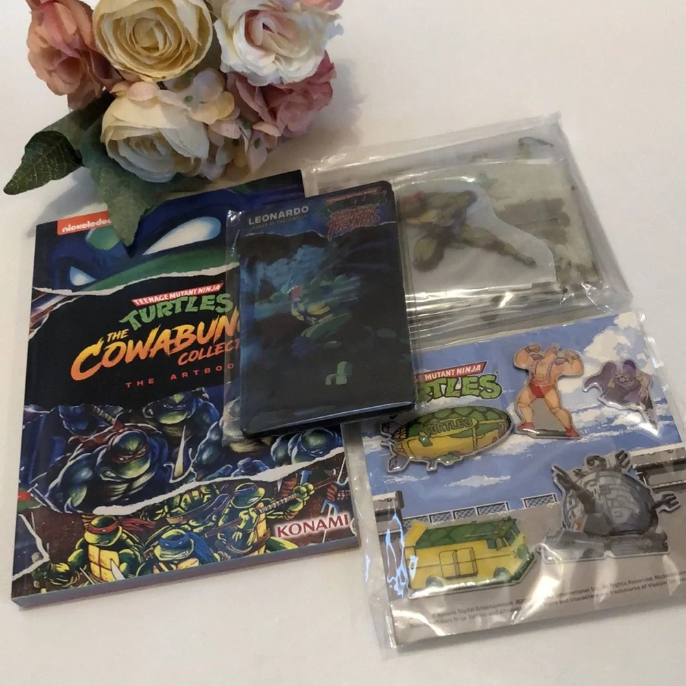 TMNT Cowabunga Collection Limited ARTBOOK ART BOOK Cards Pins and Access